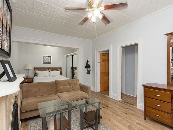 2nd image of 405 W 40th St APT 3F