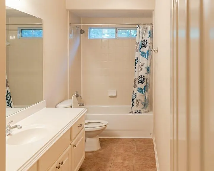 1507 Shady Villa Manner — Photo 18