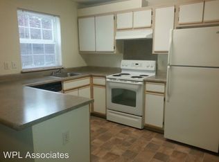 1301 NE 8th St APT 331, Gresham, OR 97030