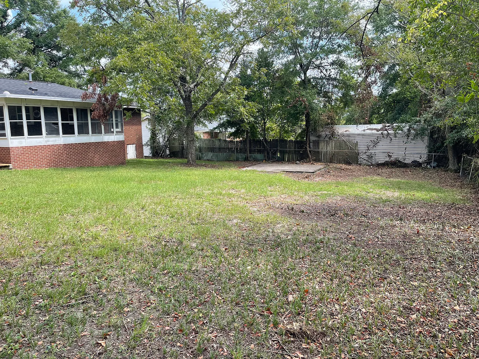3 bed, 1.5 bath, 1268 sqft, $1,400 — Photo 4