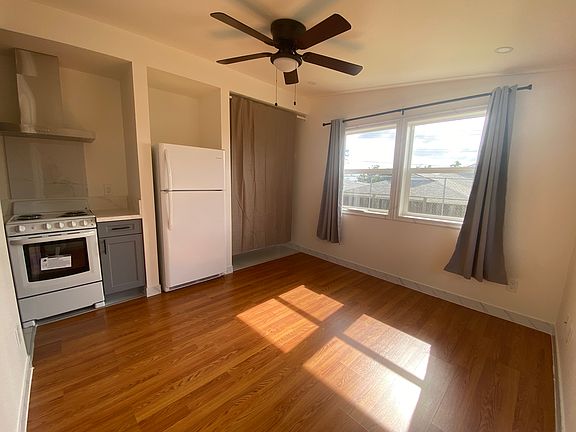 3rd image of 775 Hoomalimali St #A