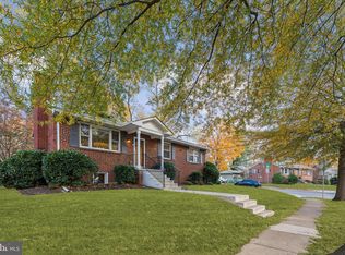 1200 Offutt Dr, Falls Church, VA 22046