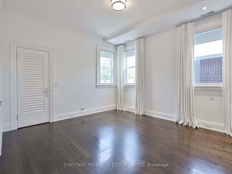 16 Scarth Rd #1 — Photo 26
