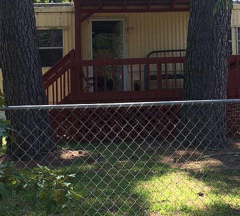 3rd image of 14714 Oak Dr