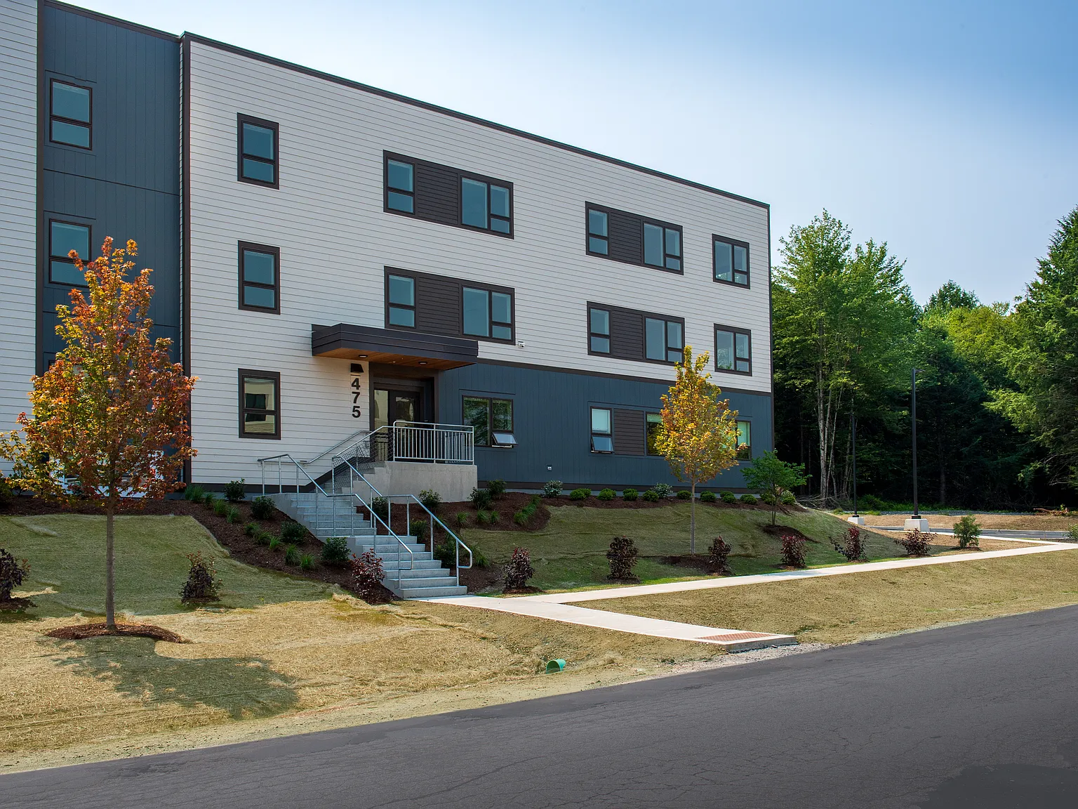 Fox Run Apartments — Photo 1