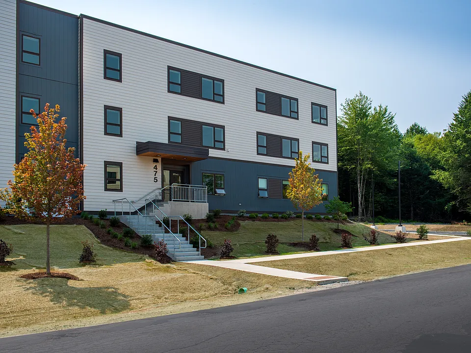 Fox Run Apartments
