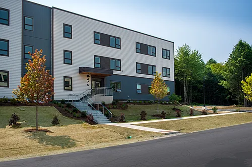 Fox Run Apartments Photo 1