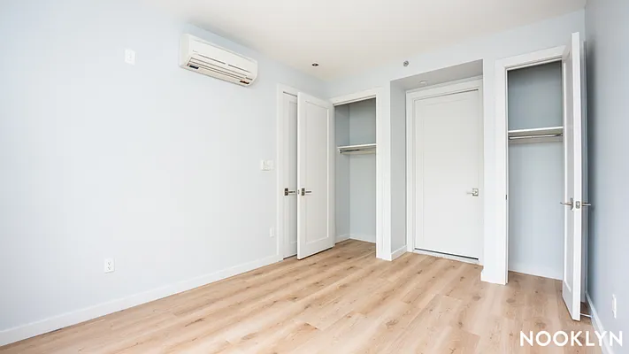 Rented by Nooklyn NYC LLC | media 54