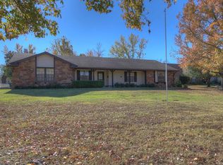 514 Lexington Rd, Sapulpa, OK 74066