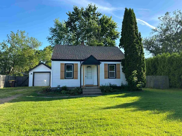 1112 Dalbigne St, Belvidere, IL 61008