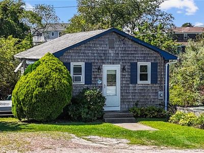 595 Succotash Rd, South Kingstown, RI, 02879
