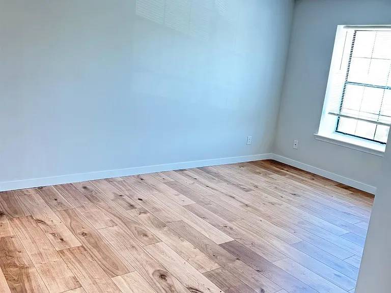 1511 Pebble Pl — Photo 10