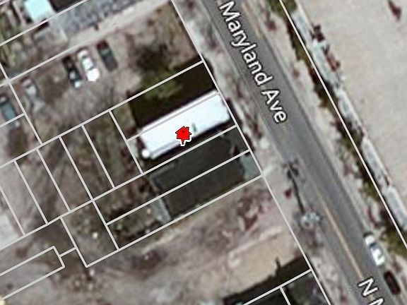 5th image of 18 N Maryland Ave