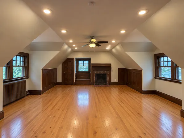 16 Alpine St, Malden, MA