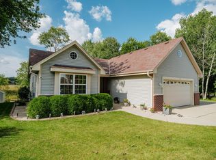 1203 S Wilson Ave, Hartford, WI 53027
