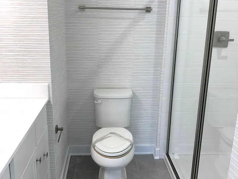 3rd floor Master bath
