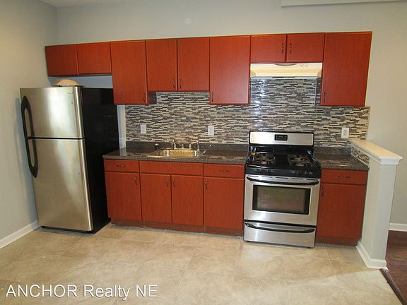 3rd image of 1009 W Duncannon Ave