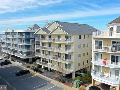14 45th St UNIT 203, Ocean City, MD, 21842