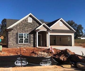 1498 Land Grove Dr, Kernersville, NC, 27284