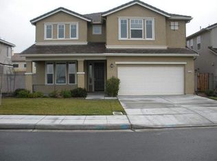 1399 Taylor Ln, Madera, CA