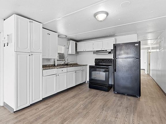 5th image of 37421 Marcy Ln