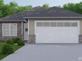 1033 Bunche Dr, Dayton, OH 45417