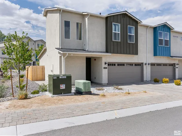 4926 Little Rock Way, Sun Valley, NV 89433