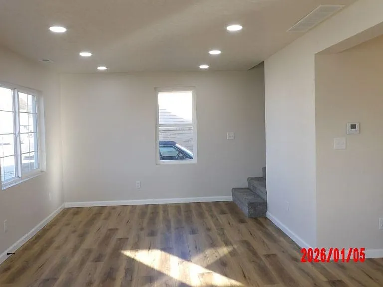 817 S Cottonwood St — Photo 4