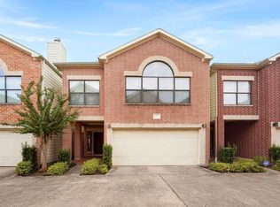 3576 Link Valley Dr, Houston, TX 77025