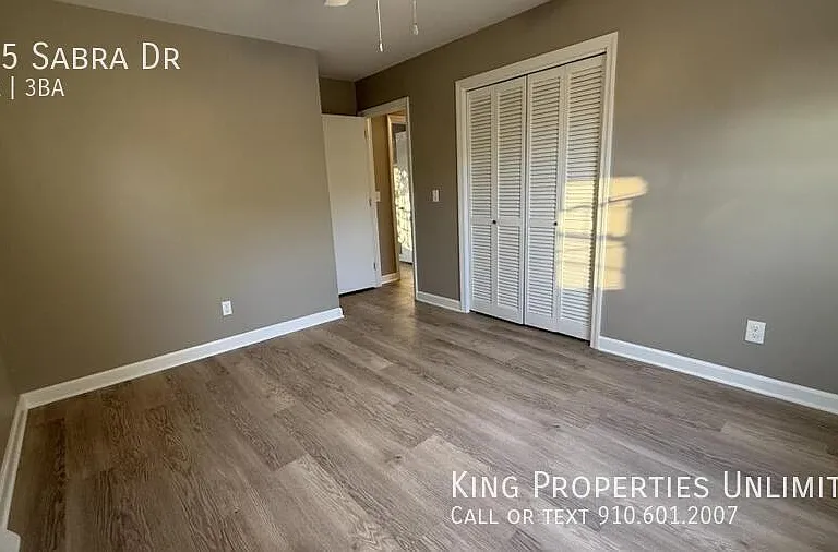 335 Sabra Dr — Photo 13