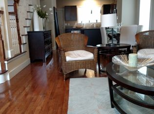 455 6th St, Camden, NJ 08103