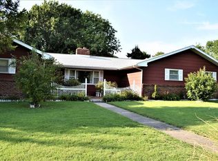 402 W McKinley St, Pittsburg, KS 66763