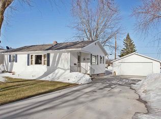 812 Fulton St, Seymour, WI 54165