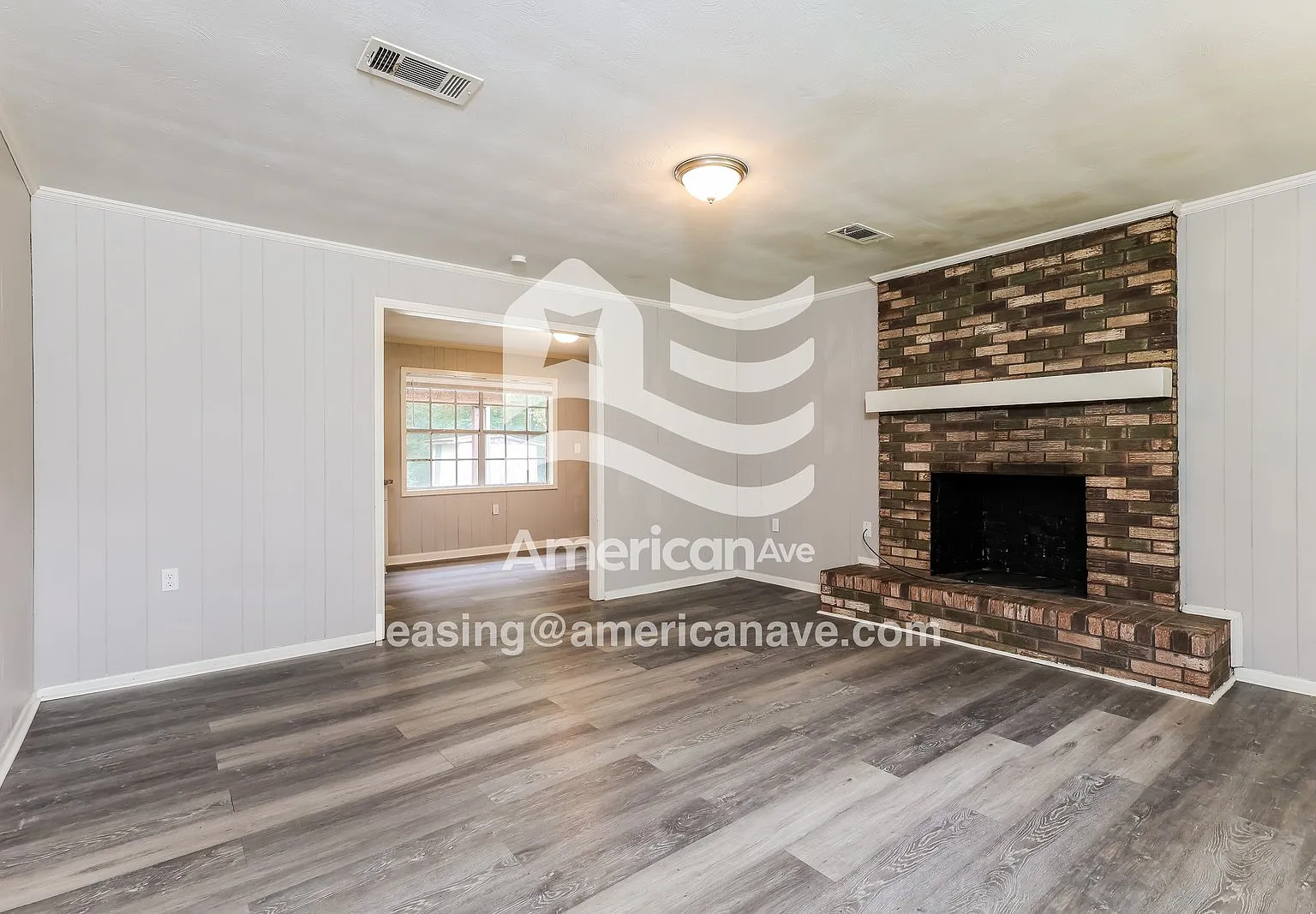 3 bed, 2.0 bath, 1350 sqft, $1,575 — Photo 4