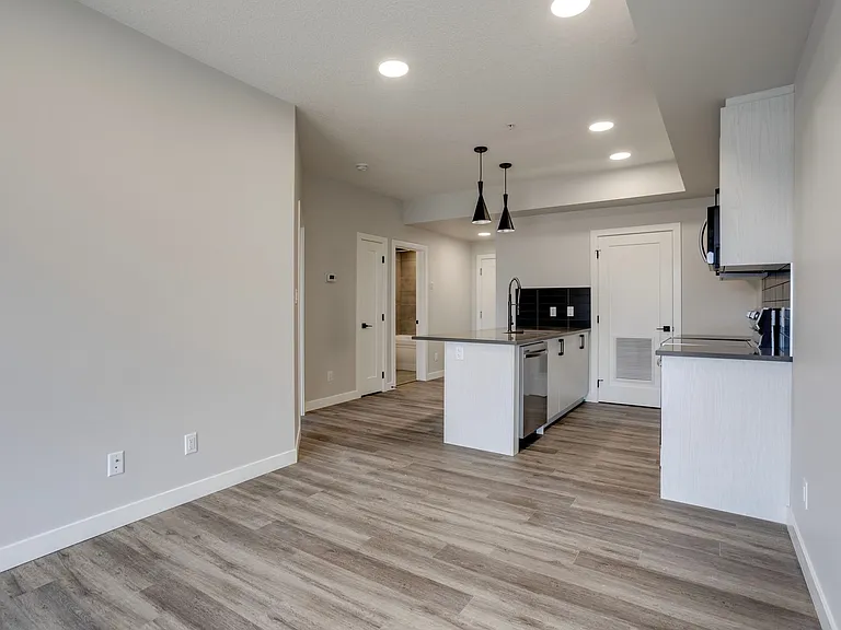 657 Glenridding Ravine Dr SW — Photo 5