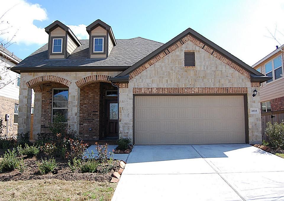 1st image of 28715 Mayes Bluff Dr