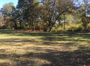 1113 E 4th St, Hope, AR 71801