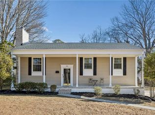 496 Windemere Rd, Newport News, VA 23602