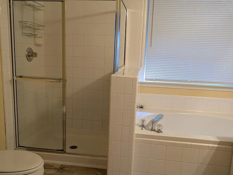106 Tecumseh Ct — Photo 13
