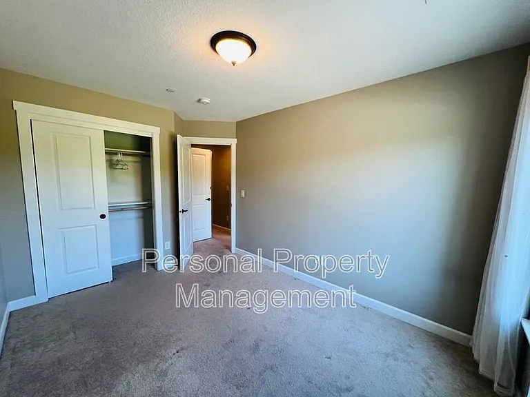 4307 NW Sage Loop — Photo 18
