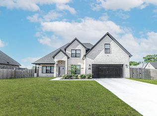 1100 Quailridge Way, Bentonville, AR 72713