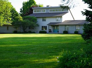 3837 Bussey Rd, Syracuse, NY 13215