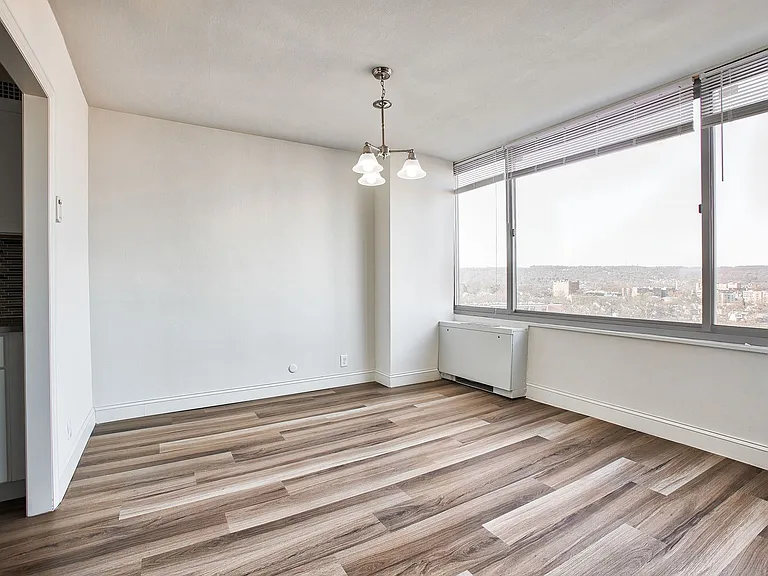 The Park View At 320 — Photo 35