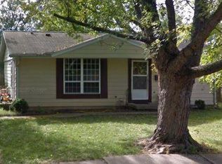 1611 Ivanhoe Way, Urbana, IL