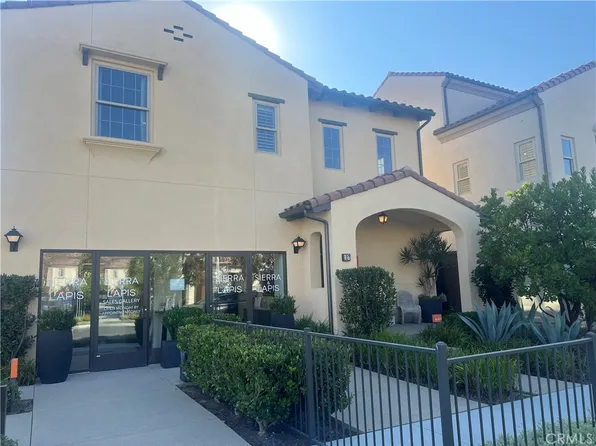 221 Canterbury, Irvine, CA 92618
