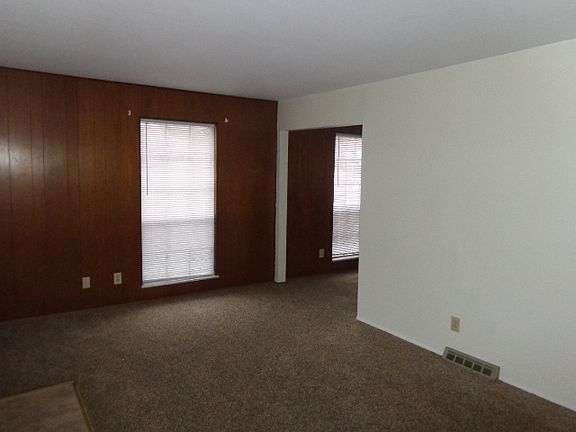 4th image of 8011 W Main St #2