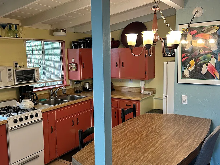 680 Longbranch Ave — Photo 37