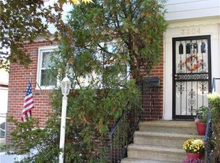3304 Agar Pl, Bronx, NY 10465