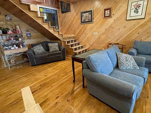 1st floor living room, washer and dryer on this floor