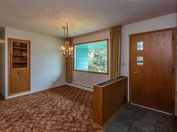 3rd image of 5506 N Greenwood Blvd